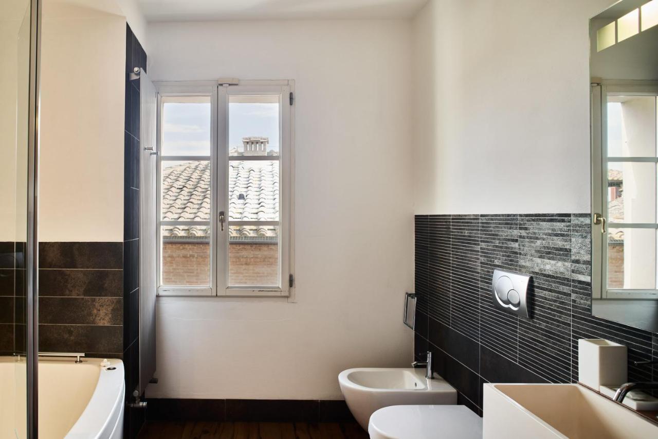 B&B Le Logge Luxury Rooms Sienne Extérieur photo